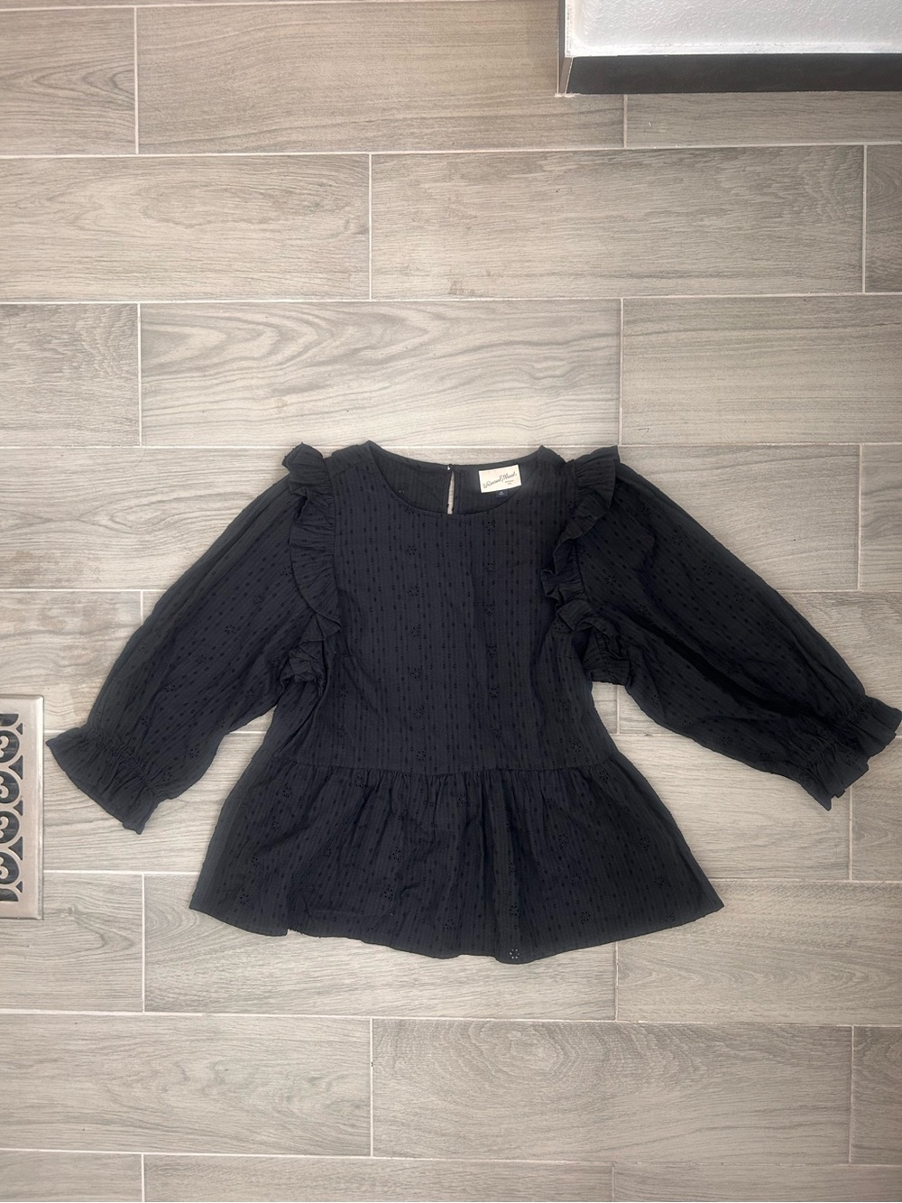 Universal Thread Black Ruffle Peplum Blouse size M